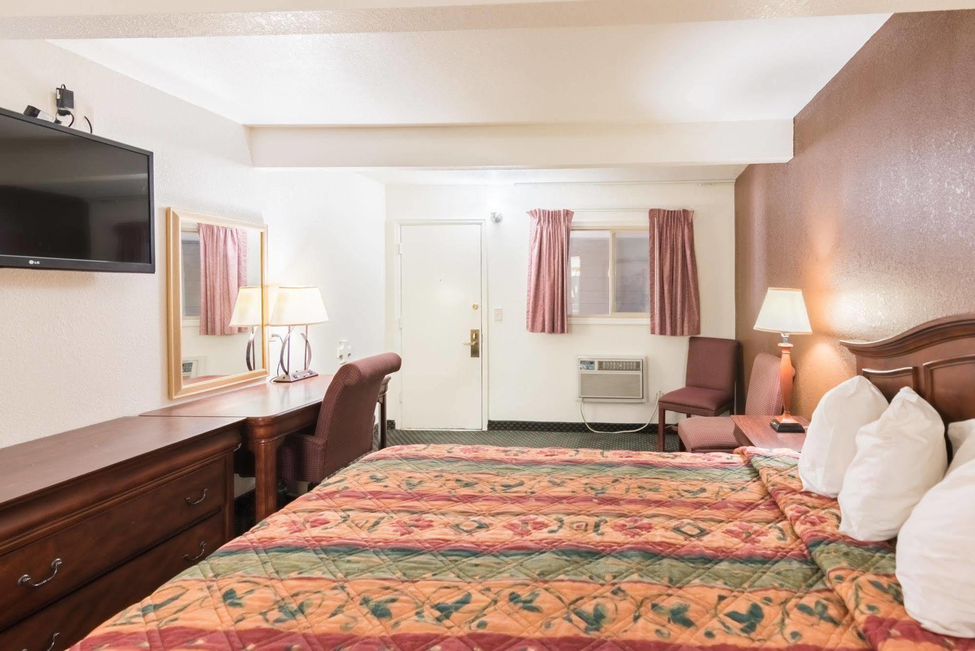1St Interstate Inn Montrose Esterno foto