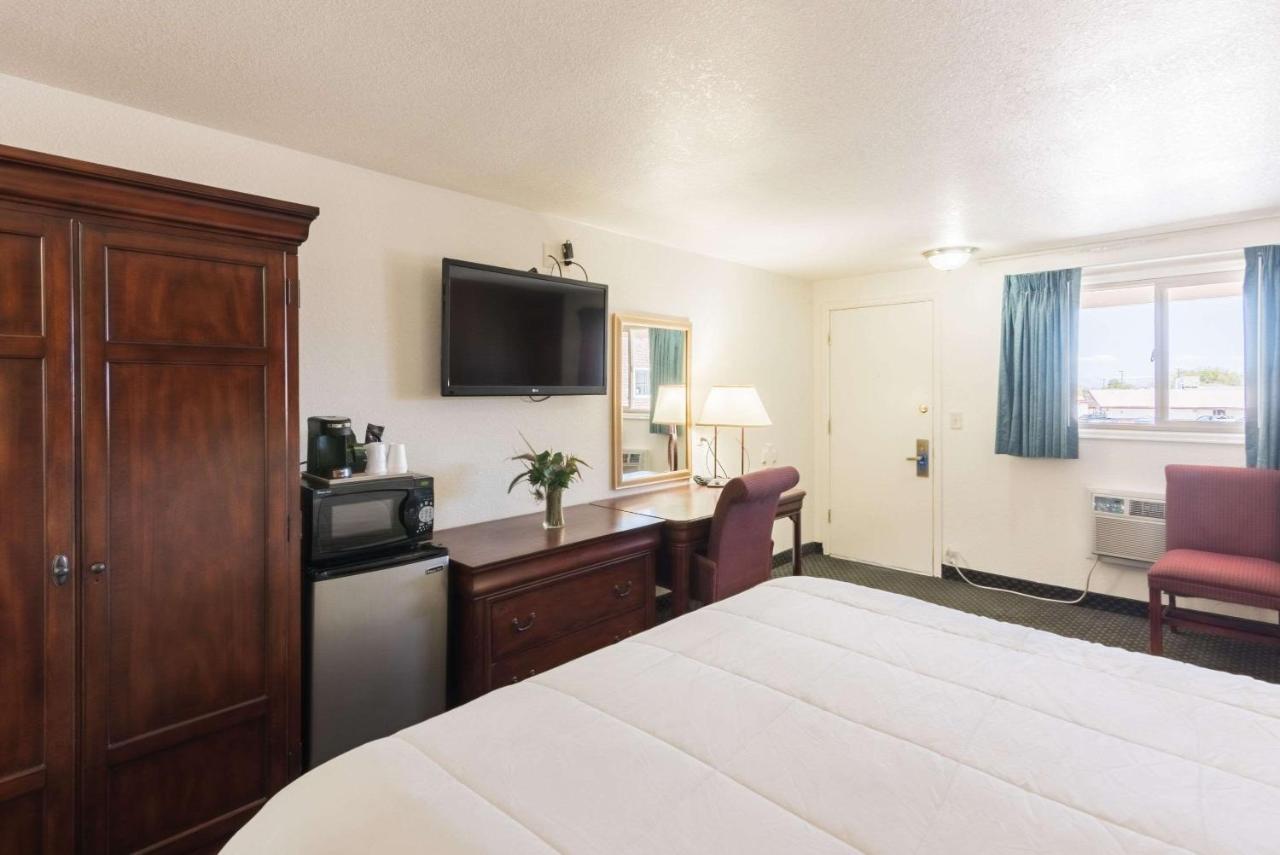 1St Interstate Inn Montrose Esterno foto